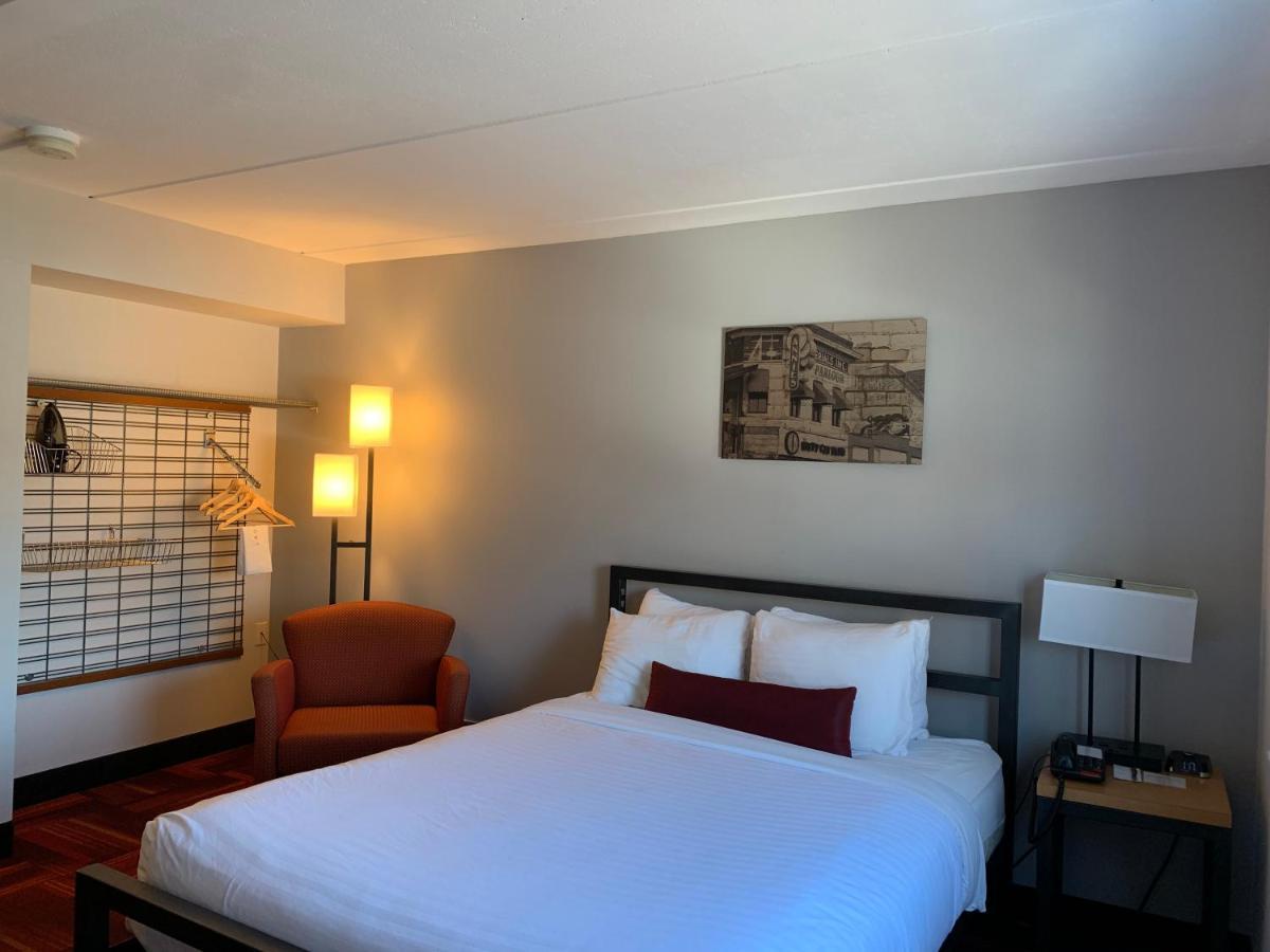 University Inn Minneapolis Esterno foto